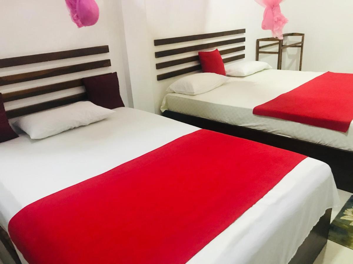 Geethani Tourist Home Polonnaruwa Eksteriør billede