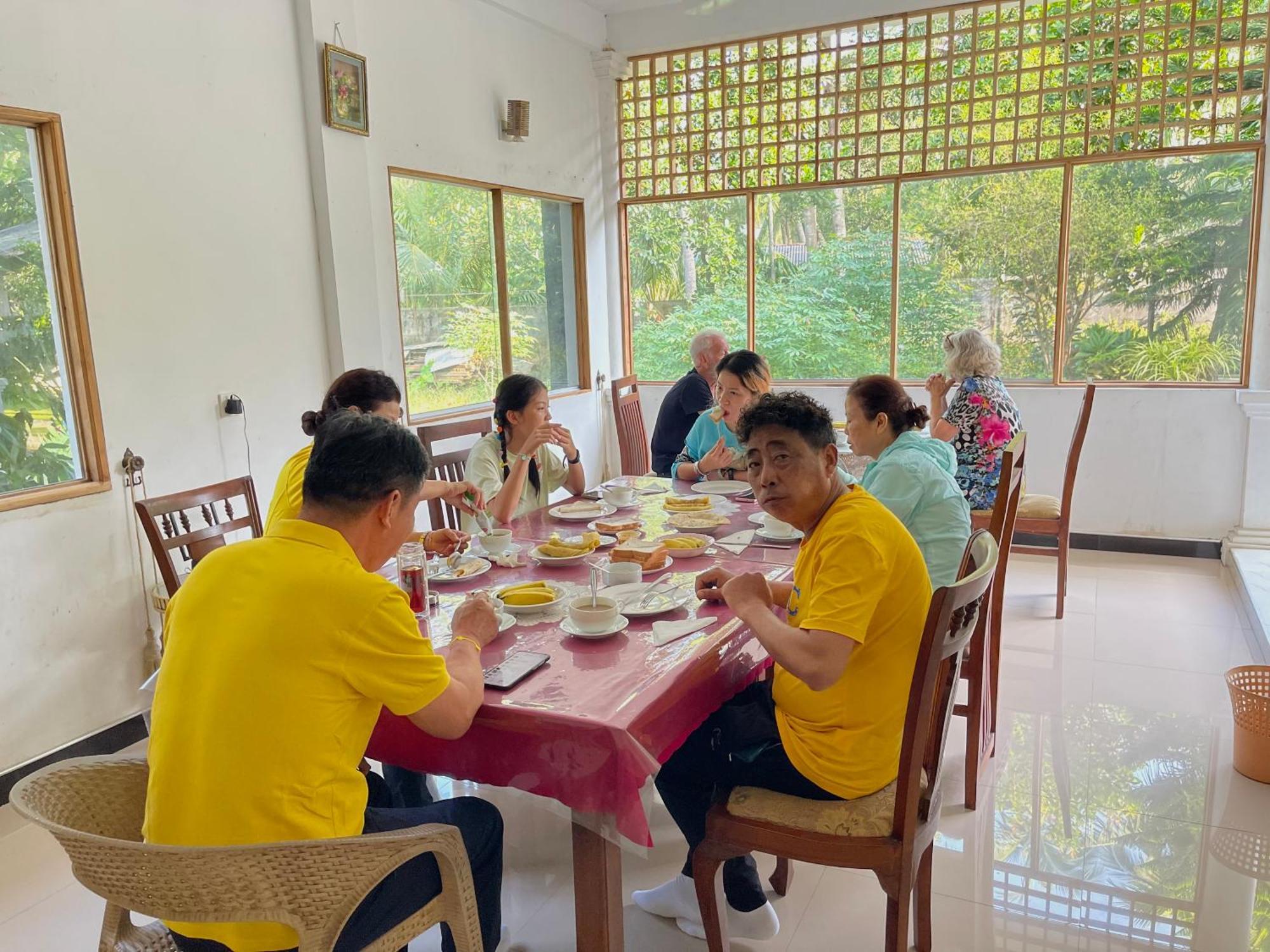 Geethani Tourist Home Polonnaruwa Eksteriør billede